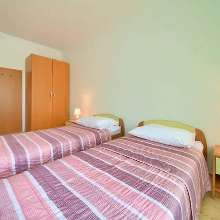 Apartman Sokolovski Krk Town Extérieur photo